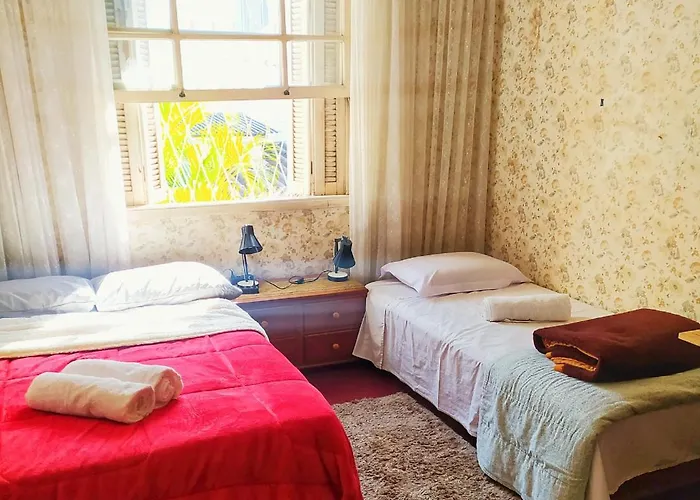 Cama E Banho Dormitorio Masculino - Perto Aeroporto E Metro